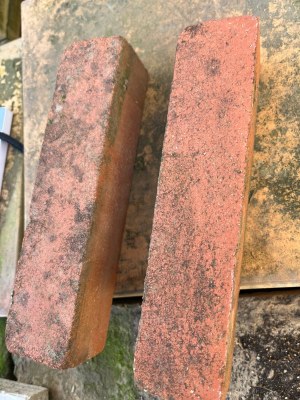 Lot de briques réfractaires