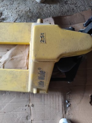 Transpalette manuel double fourche LITTLE MULE 2,5 tonnes