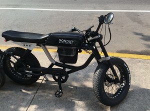 Vélo électrique Monday 500 Anza