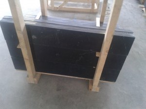 Tablettes de fenetre en marbre noir d'espagne