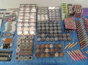 Destockage maquillages de marque
