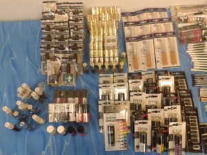 Destockage maquillages de marque