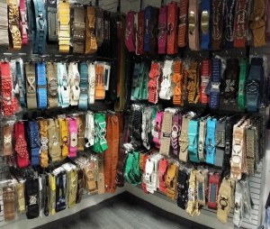 DESTOCKAGE de 50 000 ceintures femme