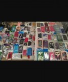 Lot de coques et clapets de téléphones