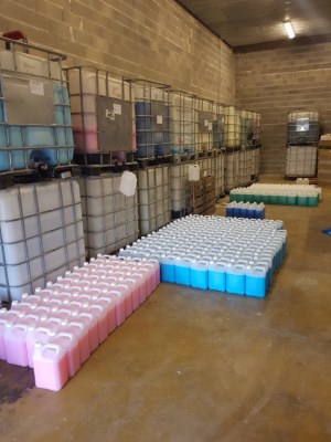 Vente gros tout produits entretiens hygiènes direct fabricant en 5L ou 2L