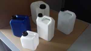 BIDONS JERRICANS NEUF BOUCHONS NEUF