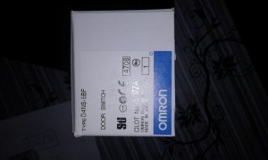 Sécurité de porte de marque OMRON type D4NS-5BF + SWITCH D4DS-K1