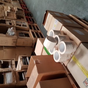 DESTOCKAGE de Rouleaux de scotch adhésif