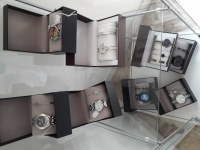 Lot Bijoux et Montres