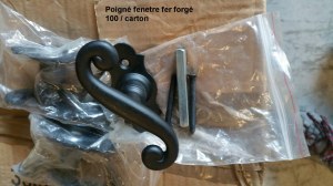 Vend poignées fer forgé pour fenetre