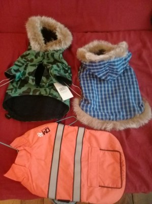 Manteaux pour chiens neufs