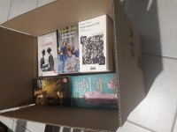 Palette 2000 livres de poche très bon état