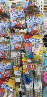 Stock produits festifs et deguisements