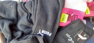 Lot de 100 paires de chaussettes