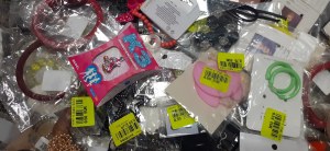 Lot de bijoux fantaisie