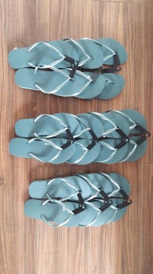 Lot 9 paires havaianas SLIM neuf.