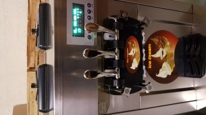 Machine à Glaces italienne puissante 2700w NEUVE GARANTIE