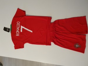 Ensemble maillot + short football taille enfant