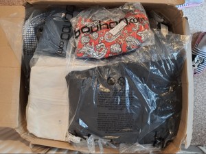 LOT VÊTEMENTS BOOHOO