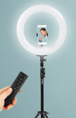 Ring Light 36cm avec télécommande et trépied télescopique jusqu'à ,10m