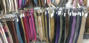 DESTOCKAGE de 8000 ceintures en CUIR à1€