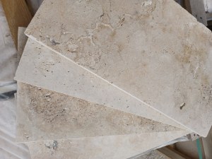 Margelle Travertin Mixte 1er Choix 61x30.5x3cm - Bord Droit