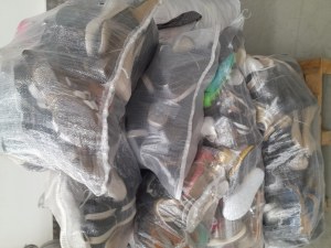 Vente Chaussures et friperie premier choix été