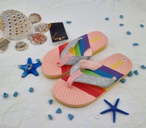 060014 Tongs enfants MIX