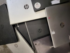 Lot de pc portables LENOVO DELL HP