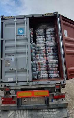 Fournisseur en gros de stock Vêtements, stockT-shirts, stockSacs et stock Entrepôt de...