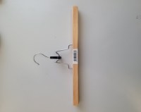 Pince en bois verni pour jupes, pantalons L : 35 cm