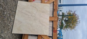 Vente urgente de stock marbre blanc Ibiza et beige Crema Royal