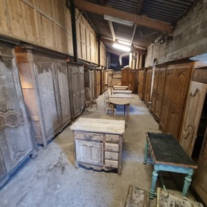 DESTOKAGE MEUBLES MASSIF