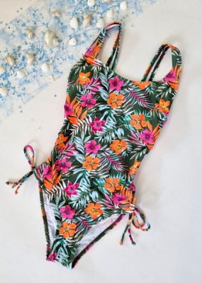 070036 Mix de maillots de bain une pièce