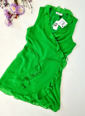 020223 Lot de vêtements pour femme NAF NAF