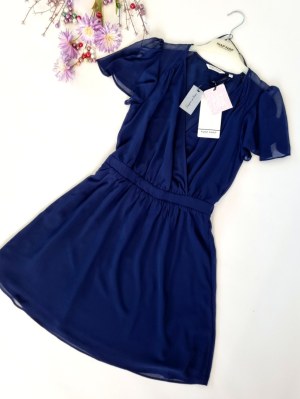 020223 Lot de vêtements pour femme NAF NAF