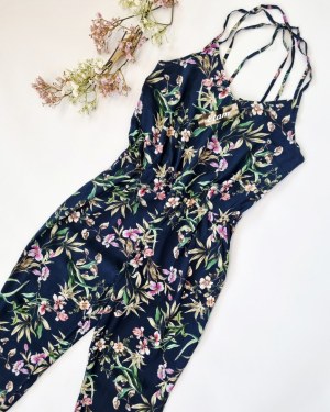 020221 Mix de vêtements femme Etam
