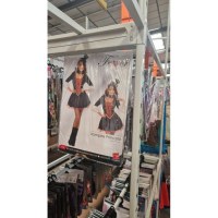 Lot de déguisements et accessoires