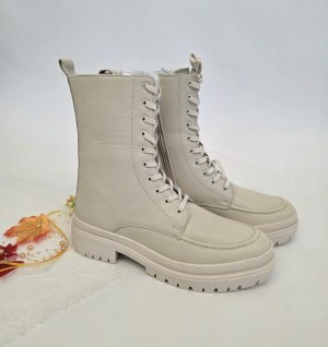 060084 Collection automne-hiver de chaussures pour femmes Lascana
