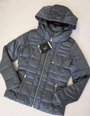 050194 Mix de vestes pour femmes Astrolabio