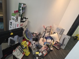 LOT DE DÉSTOCKAGE – 15 LOTS MULTI-CATÉGORIES – PVC +29 800 €