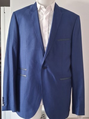 Neuf  - Lot de 30 Costume homme