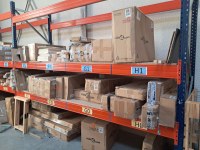 Lot VidaXL trié – env. 170 articles fonctionnels – Maison, Mobilier & Jardin – 2 990 €