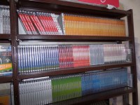 GROS LOT DESTOKAGE NEUF DE 800 JEUX XBOX,PLAYSTATION,PSP,JEUX PC,NINTENDO DS