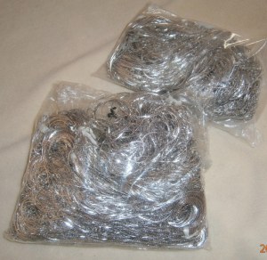 LOT DE 100 CHAINES METAL ARGENTE bijoux fantaisie