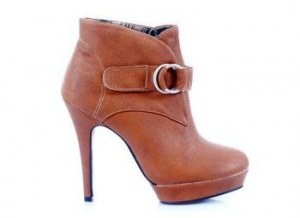 Bottines à talons boucles Jaune