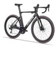 Vélo de route neuf en fibre de carbone, freins à disque hydrauliques, cadre et roues, léger pour...