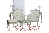 Fauteuil de mariage argenté et simili blanc