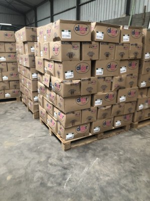 Pinpop sucettes sachet 24pcs (avec chewing gum) 17gr Bonne date juillet 2022! Plusieurs...