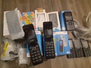 Lot 95 Téléphones Alcatel + Stk + Alacatel (Avec Caméra)